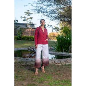 Ensemble coordonné blazer élégant pour femme, pantalon large tie-dye avec veste, tenue moderne pour le bureau ou les occasions décontractées - Product Image 1