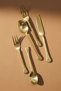 Cubiertos que definen la identidad gastronómica, que dan forma a mesas distintivas y a una cultura de anfitrión expresiva. - Product Image 2