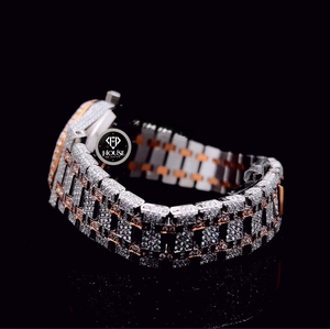 Reloj de Acero Inoxidable para Mujer Estilo Hip Hop, con Diamantes Redondos Brillantes VVS, Cierre Seguro, Movimiento Automático - Product Image 4