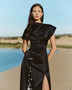 Vestidos Elegantes de Nuevo Diseño, Soporte ODM, Vestido Asimétrico AVA, Vestidos Largos con Manga Corta para Mujer, Casuales de Verano de WhiteAnt Vietnam - Product Image 3