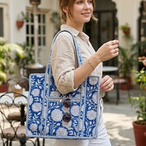 Sac fourre-tout en coton brodé bleu pour femme, motif floral bohème, fermeture éclair, sac à bandoulière quotidien - Product Image 1