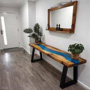 Table console rectangulaire en résine époxy Blue River, bois à bords naturels, meuble d'entrée fait main, accent moderne pour couloir, durable - Product Image 2