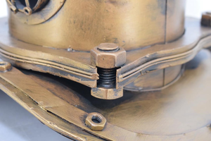 Casque de plongée vintage en métal, sculpture décorative nautique pour la maison, le bureau, le bar, le restaurant - Product Image 5