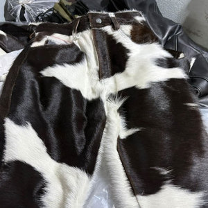 กางเกงหนังวัวพิมพ์ลายทรงสลิมฟิตเอวสูงพรีเมียมสำหรับผู้ใหญ่ ยูนิเซ็กซ์ สไตล์ฮิปฮอป  ลายขนสัตว์ - Product Image 3