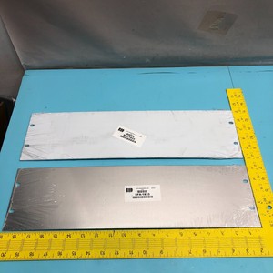 2 BUD INDUSTRIES SFA-1833 PANEL, PROTECCIÓN DE SUPERFICIE - Equipo y piezas de semiconductores de confianza de renombre global en - Product Image 1