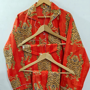 Conjunto de pijama de dos piezas de algodón indio con estampado floral para mujer, conjunto de pijama corto para verano, moda femenina. - Product Image 1