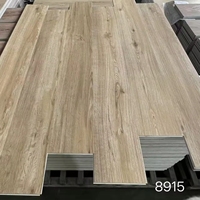 Innensportbodenbelag Starrer Kern SPC Vinylboden 4mm 5mm 6mm Klicksystem Wasserdicht für Indoor-Fitness-Trainingsbereiche und Projektnutzung