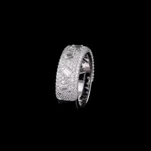 Bague en argent sterling 925 Prestige avec moissanite, style classique traditionnel pour mariage et fiançailles, bijoux fins de qualité supérieure - Product Image 1