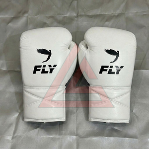 Fabrication en usine de gants de boxe blancs sur mesure, 100% cuir véritable, gants de boxe professionnels pour la pratique du fly boxing. - Product Image 3