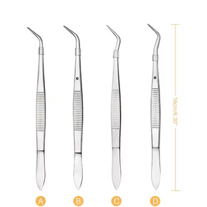 Pinzas Quirúrgicas Dentales Manuales de Acero Inoxidable COBECO INSTRUMENTS, Agarre Fuerte, Punta Angulada y Dentada, Instrumento Ergonómico - Product Image 4