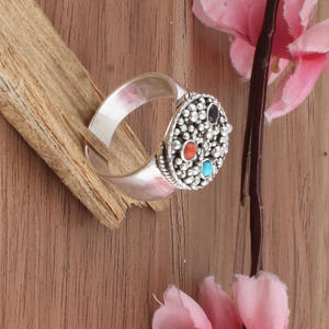 Anillo Clásico Vintage con Incrustaciones de Turquesa, Coral Rojo y Plata de Ley para Mujer, Joyería para Bodas y Fiestas, Venta al Por Mayor - Product Image 3