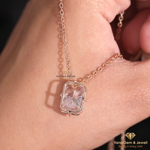 Colgante Solitario de Oro Rosa Sólido de 14K con Diamante Cultivado en Laboratorio CVD, Certificado IGI, 7.00 Quilates, Color F, Claridad VVS2 - Product Image 3