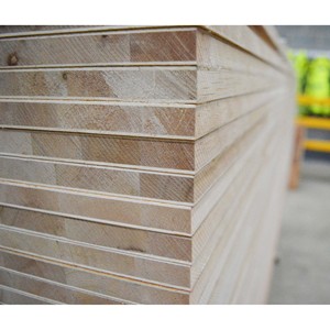 ไม้อัดบล็อกบอร์ดคุณภาพพรีเมียมสำหรับเฟอร์นิเจอร์ ตู้ และงานไม้ตกแต่งภายในที่ทนทาน - Product Image 5