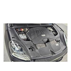 Porsche Cayenne 3.0 2024 con Caja de Cambios Automática, Volante a la Izquierda, Asientos de Cuero, Cámara Trasera, 29,692 km - Product Image 6