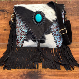 Bolso Hecho a Mano con Flecos de Piel de Vaca Auténtica para Mujer, Bolso de Piel Tallada Occidental con Pelo Bohemio - Product Image 4