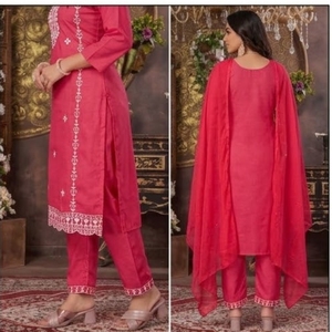 Conjunto de Salwar Bordado Rosa para Mujer, Kurti de Diseñador, Pantalón y Dupatta, Ropa Étnica para Fiestas, Vestido Tradicional - Product Image 2