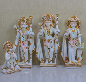 Ensemble de Statues Artisanales en Résine Ram Darbar – Idoles Traditionnelles du Seigneur Rama, Sita, Lakshman et Hanuman – Figurines Religieuses pour l'Agencement de la Maison - Product Image 5