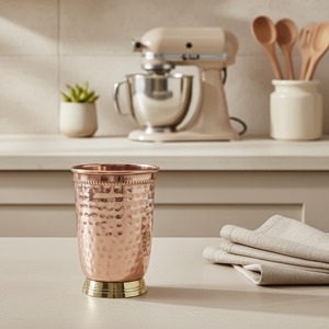 Verre à eau vintage empilable en cuivre robuste avec finition solide, écologique et portable pour usage domestique - Product Image 2