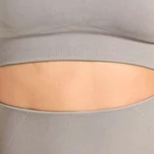 Soutien-gorge de sport sans couture pour femme, rembourré, sans armatures, extensible, respirant, idéal pour le yoga, le Pilates, la gym et la course à pied - Product Image 5