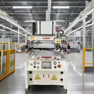 Impresora de pantalla de superficie plana automática, sistema debajo de la escobilla de goma para el embalaje de etiquetas en varias superficies de material plano - Product Image 2