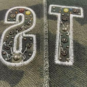 Sudadera con capucha de streetwear personalizada con pedrería para hombre, de felpa francesa, con estampado de diseñador, con cremallera, oversize, de peso pesado, con estampado de camuflaje. - Product Image 6