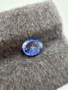 Zafiro Azul Natural, Gema Suelta, Corte Ovalado, 1.60 Quilates, de Ceilán, BLUE FIRE, para la Elaboración de Joyas Personalizadas, Zehra Gems - Product Image 6