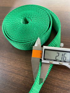 Cinta de Poliéster de Alta Resistencia para Fabricantes Industriales, Rollo de Cinta de 32 mm de Alta Resistencia, Fabricación Personalizada OEM en Vietnam - Product Image 6