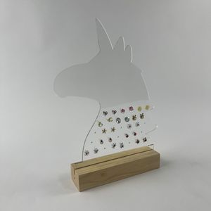 Elegante soporte de acrílico para pendientes: una forma elegante y funcional de exhibir sus pendientes mientras los mantiene organizados - Product Image 1
