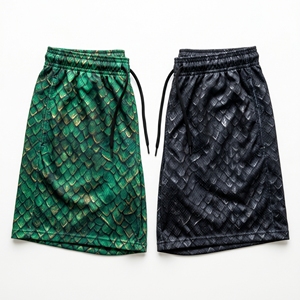 Pantalones cortos de malla con gráfico de escamas de dragón personalizados, pantalones cortos de entrenamiento de baloncesto por sublimación para hombre - Product Image 1