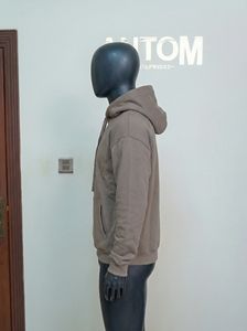 Sudadera con Capucha Extra Grande Unisex en Negro Liso - Sudadera Informal de Estilo Urbano, Sudaderas con Capucha y Sudaderas para Hombre de Talla Grande - Product Image 4