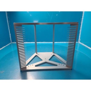 Support de plaquettes Lam Research 2300 V2 – Cadre de support de plaquettes d'occasion – Pièces d'équipement semi-conducteur d'époque - Product Image 1