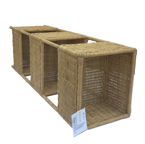 Plateau en rotin naturel à 3 niveaux de la société Hien Luong - Product Image 1