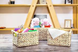 Cesta rectangular de alta calidad para almacenamiento de agua, canasta tejida a mano con mango de madera de Vietnam, venta al por mayor - Product Image 3