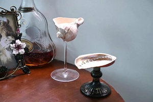 Copa de Vino Ecológica Tallada a Mano con Diseño de Concha Dorada, Temática de Playa y Océano, Regalo de Lujo, Accesorios de Cocina, Vajilla - Product Image 2
