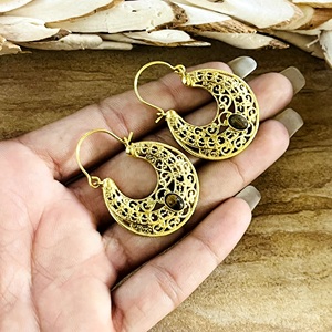 Pendientes Boho de Diseño Único, Joyería Tribal de Latón para Mujer, Chapados en Oro de 18k, Filigrana Vintage, Aro Texturizado, Ojo de Tigre, Venta al por Mayor/OEM - Product Image 3