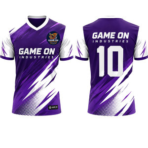 เสื้อยืดฟุตบอลคอวีทรงโอเวอร์ไซส์ น้ำหนักเบา ลายพิมพ์ซับลิเมชั่น โพลีเอสเตอร์ 100% ปักโลโก้ตามสั่ง แรงบันดาลใจจากทีมชาติ - Product Image 1