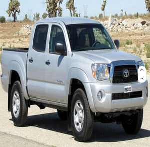 Pick-up Tacoma Hybrid TRD Sport 4x4 Automatique 2023 d'occasion en excellent état, phares LED, pneus R18, sièges en tissu, moteur essence - Product Image 1