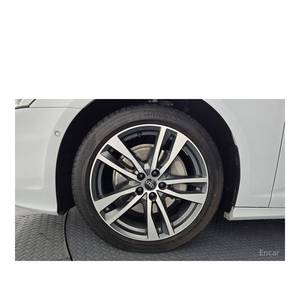 Audi A6 45 TFSI Quattro Premium 2023, 70,078 km, Volante a la Izquierda, Asientos de Cuero, Cámara Trasera - Product Image 5