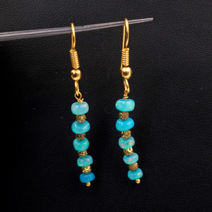 Boucles d'oreilles en perles d'opale d'Éthiopie bleue naturelle, opale multicolore, cabochon en or 10K - Product Image 2