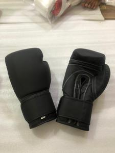 Guantes de Boxeo MMA de Piel de Vacuno con Logotipo Personalizado para Gimnasio, Club, Escuela, Sparring, Venta al Por Mayor - Product Image 3