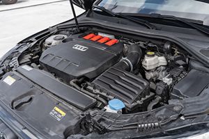 รถยนต์มือสองสภาพดี ไมล์น้อย ปี 2023 Audi S3 Premium Plus Sedan พร้อมส่ง - Product Image 5