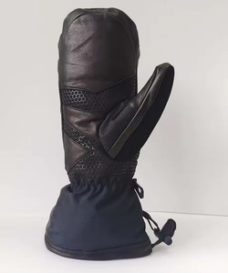 Gants de sport isolés en polyester imperméables et coupe-vent 2026 pour hommes et femmes, mitaines de snowboard et de ski chaudes personnalisées - Product Image 3