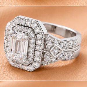 Anillo de Diamantes con Corte Esmeralda de Lujo para Mujer en Oro Amarillo, Oro Blanco y Oro Rosa, Joyería de Boda, Regalo - Product Image 5