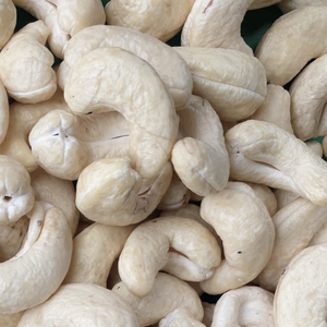 High Quality Raw Cashew <b>Nuts</b> W180 Cashew <b>Nuts</b> WW180, WW240, WW320, LP Cashew <b>Nuts</b> Customized Packaging - Product Image 1