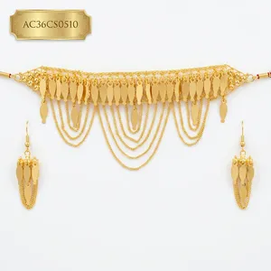 Trendy Design Chik Set avec boucles d'oreilles plaqué or pour les femmes et les bébés Design All Type Design - Product Image 2
