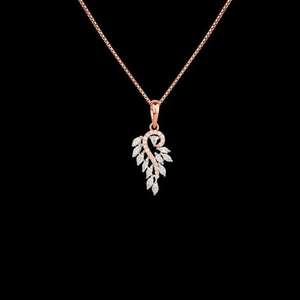 Collier élégant avec pendentif en feuille d'or et diamants pour femme – Design délicat inspiré des plumes avec bijoux en diamants étincelants - Product Image 2