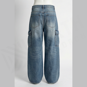 Pantalon cargo en jean bleu foncé délavé à la pierre pour homme, taille haute, coupe droite, style utilitaire vintage, en coton épais, pour l'automne - Product Image 3