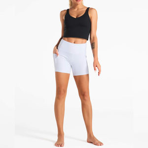 Pantalones cortos de yoga con spandex flexible para mujer - Product Image 3