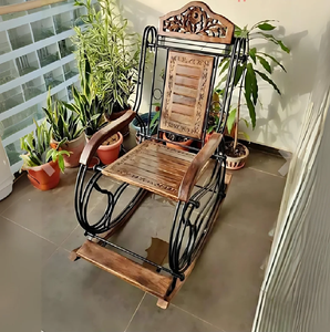 Fauteuil à bascule en bois massif de style moderne, avec dossier incurvé enveloppant et coussin de siège en cuir foncé, disponible en gros - Product Image 6