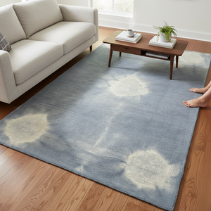 Alfombra Moderna de Lana Hecha a Mano - Diseño Abstracto Azul y Blanco con Efecto Tie-Dye, Alfombra de Lujo para Sala de Estar y Dormitorio - Product Image 5